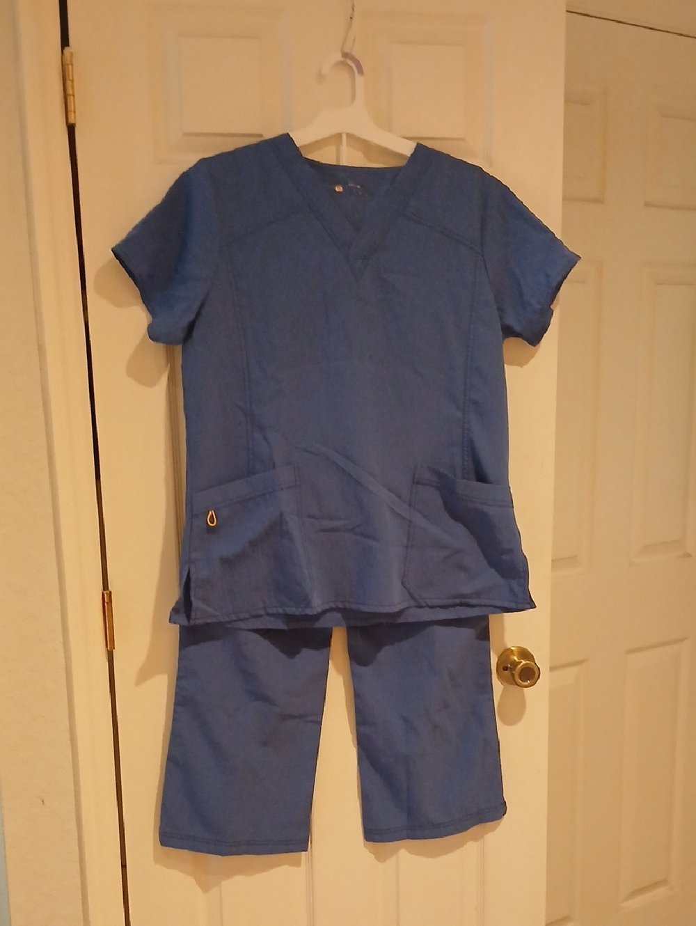 WonderWink Women's Scrub Set in Blue